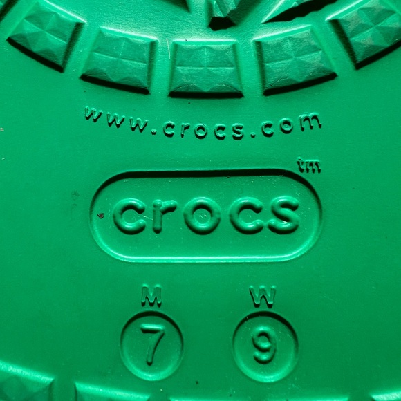 CROCS Rain Boots - Grass Green - W 9 / M 7 - EUC - Picture 9 of 9